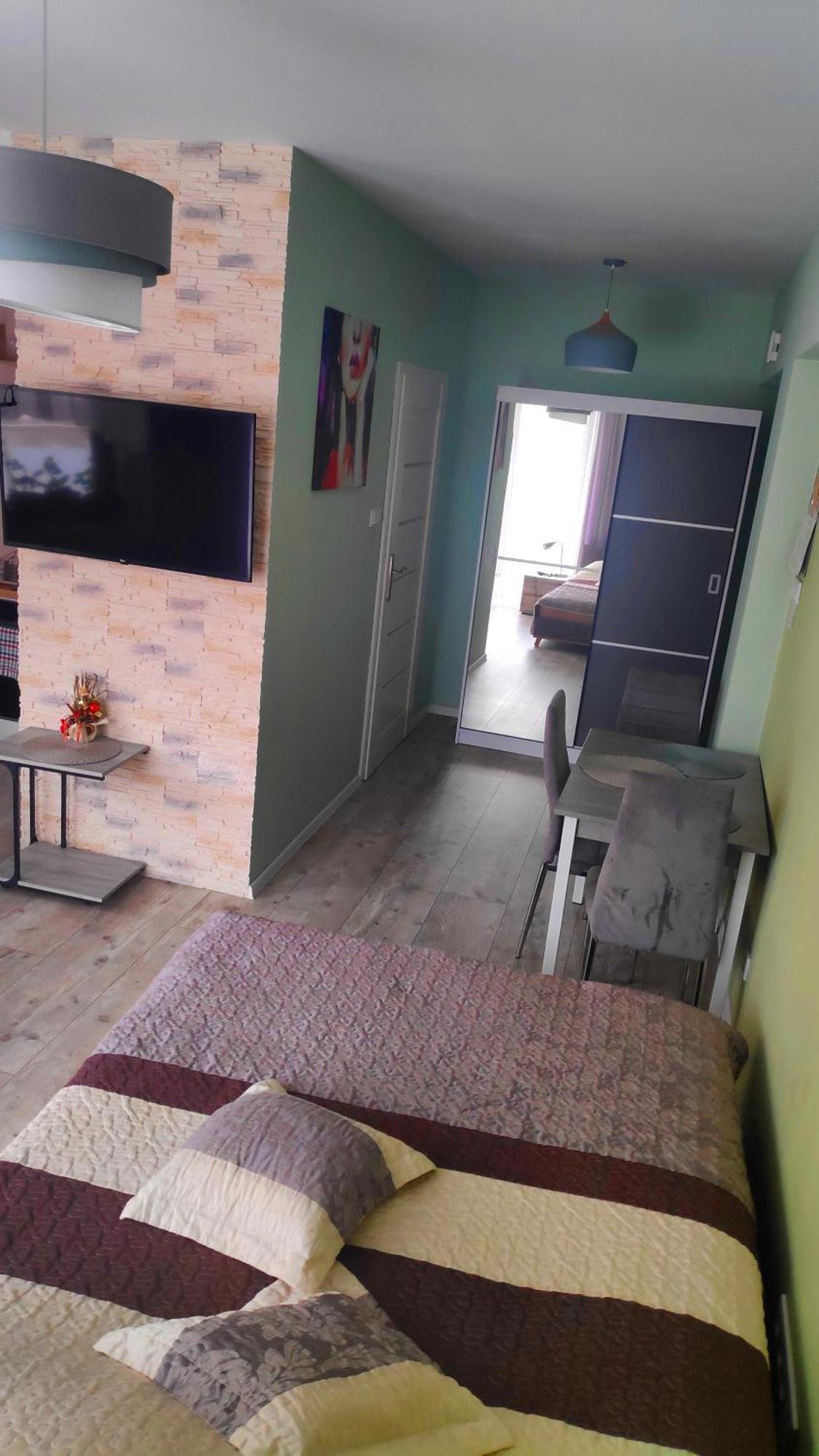 Apartament Hellada 克雷尼察 外观 照片